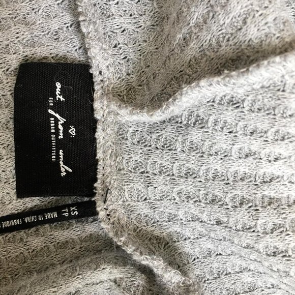 URBAN OUTFITTERS OUT FROM UNDER MAYA THERMAL HOODIE - Picture 6 of 7